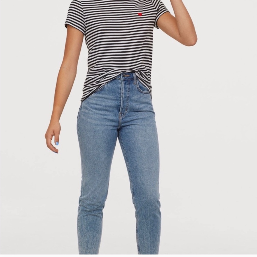 Button fly mom jeans!